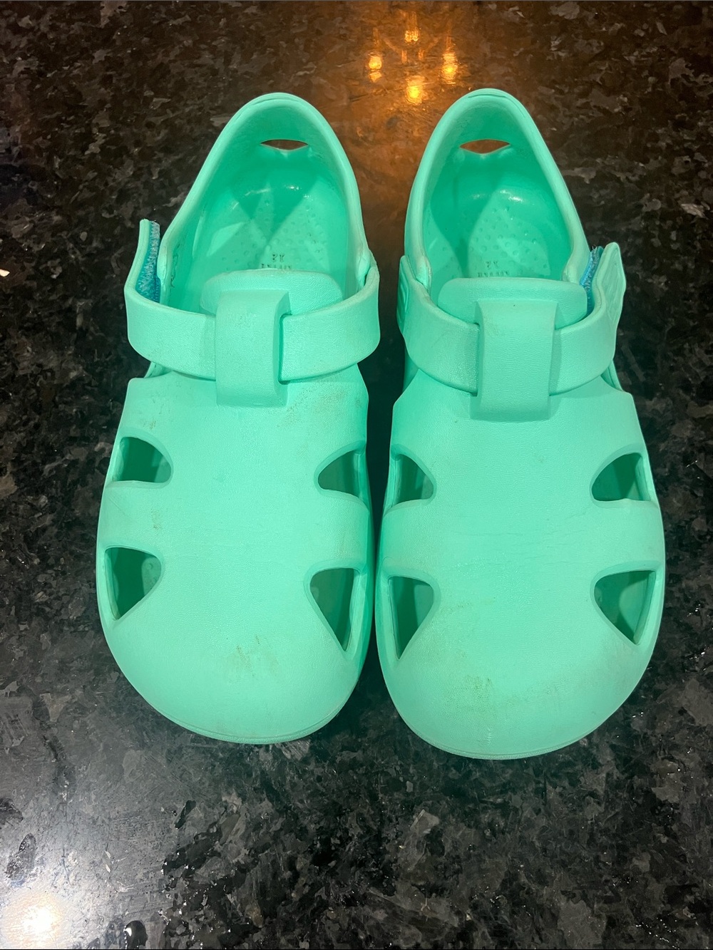 Kids Closed-Toe Water Sandals in Mint Green